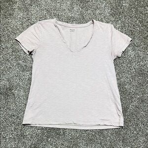 Madewell tan neutral Fitted Short Sleeve T-Shirt women’s small v-neck
